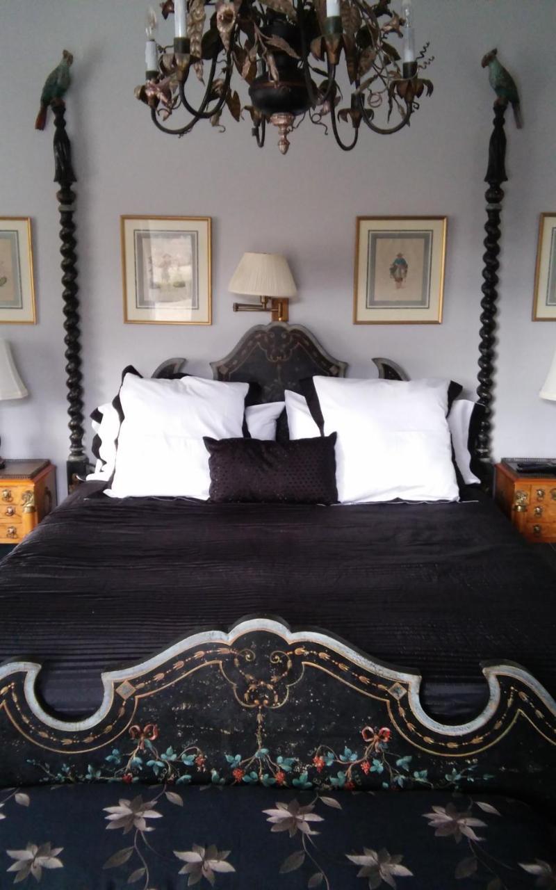 Inntiquity, A Country Inn Logansport Экстерьер фото