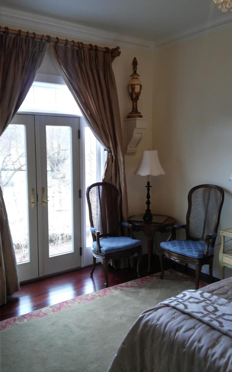Inntiquity, A Country Inn Logansport Экстерьер фото